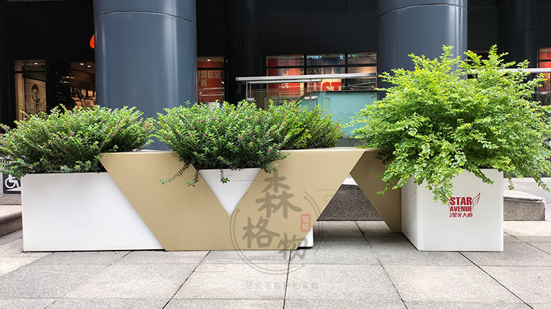 商業(yè)街不銹鋼花箱坐凳案例