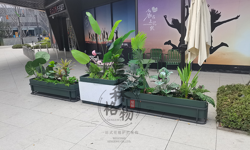 商業(yè)街庭院風(fēng)花箱隔斷